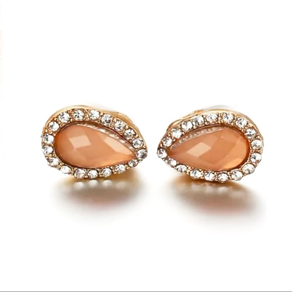 Gorgeous gemstone & crystal teardrop stud earrings